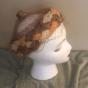 Vintage woven hat with tulle